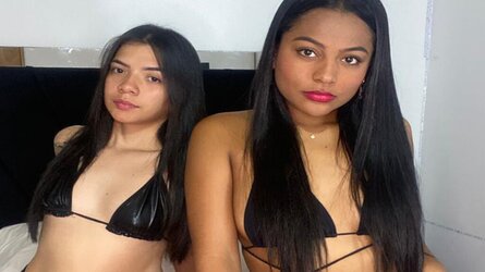 CristinayAgatha's live cam